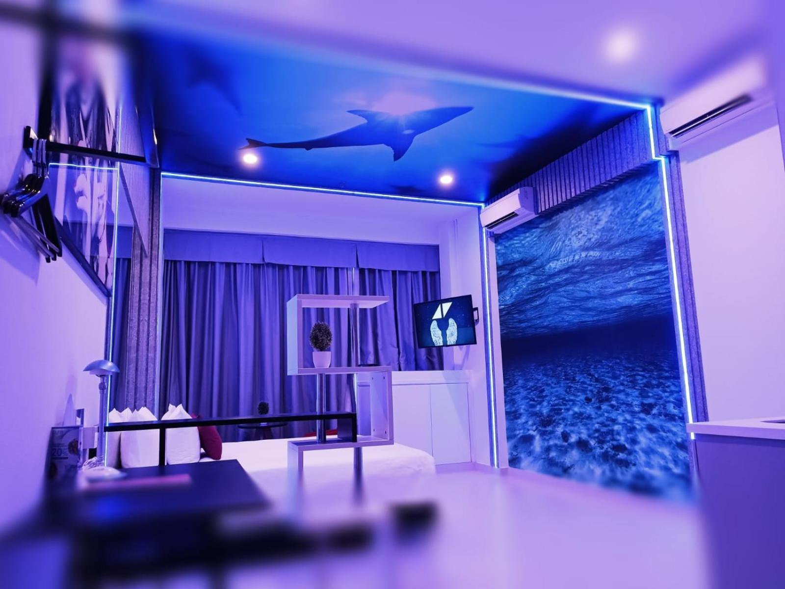 The Bridge Club Hotel Пном Пен Екстериор снимка